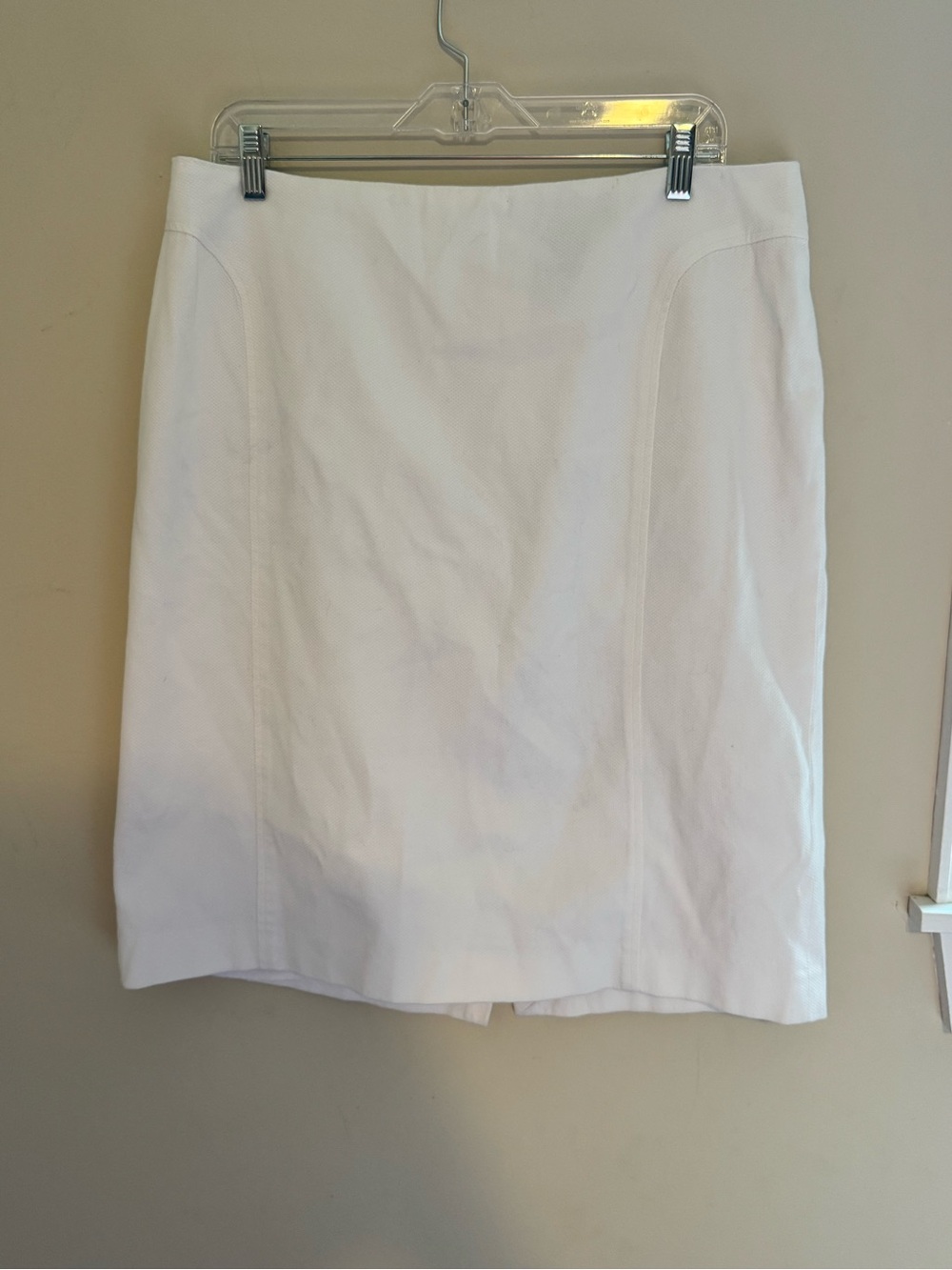 Apostrophe White Pencil Skirt with Subtle Paneling